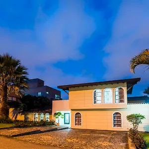 Portales Del Campestre 4*, Medellín Colombia