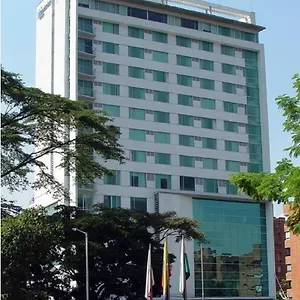 Novelty 4*, Medellín Colombia